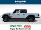 Used 2024 Jeep Gladiator Mojave w/ Technology Group image 2