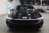Used 2024 Hyundai Elantra SEL image 2
