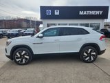 New 2025 Volkswagen Atlas Cross Sport SE image 2