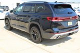 New 2026 Volkswagen Atlas Peak Edition image 4