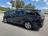 Certified 2023 Toyota Sienna Platinum image 3