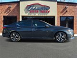 Used 2022 Nissan Altima 2.5 SV image 2