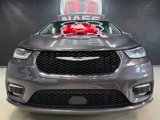 Used 2023 Chrysler Pacifica Touring-L image 5