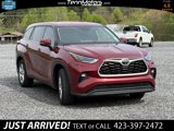Used 2021 Toyota Highlander LE image 4