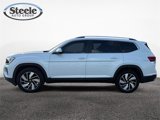 New 2025 Volkswagen Atlas SEL image 2
