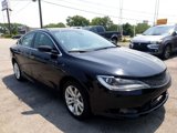 Used 2016 Chrysler 200 Limited Platinum image 2