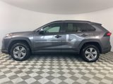 Used 2022 Toyota RAV4 XLE image 4