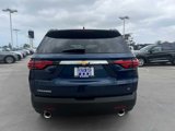 Used 2023 Chevrolet Traverse LT image 4