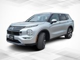 New 2025 Mitsubishi Outlander SE image 3