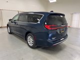 New 2025 Chrysler Pacifica Select image 6