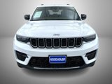 Used 2023 Jeep Grand Cherokee Laredo w/ Luxury Tech Group I image 2
