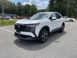 New 2025 Nissan Kicks SV image 2