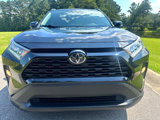 Used 2020 Toyota RAV4 XLE Premium image 2