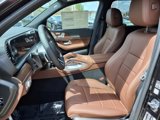 New 2025 Mercedes-Benz GLS 450 4MATIC image 4