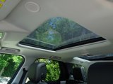 Certified 2024 Land Rover Discovery S image 5