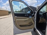 Used 2017 Ford Explorer Limited image 4