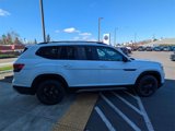 New 2025 Volkswagen Atlas Peak Edition SE image 6