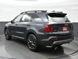 Used 2022 Kia Sorento SX Prestige image 4