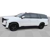 Used 2024 Cadillac Escalade ESV Sport Platinum w/ LPO, ONYX Package image 4