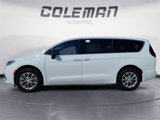 New 2025 Chrysler Pacifica Select image 2