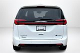 Used 2022 Chrysler Pacifica Limited image 6