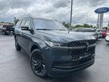 New 2025 Lincoln Navigator L Reserve image 3