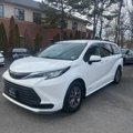 Used 2021 Toyota Sienna LE image 2