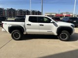 Used 2024 Toyota Tacoma TRD Off-Road image 3