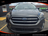 Used 2019 Ford Escape SE image 2