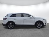 Used 2020 Lincoln Nautilus Reserve image 2