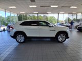 Used 2022 Volkswagen Atlas Cross Sport SE w/ Panoramic Sunroof Package image 6