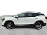 Certified 2024 GMC Terrain SLT image 5