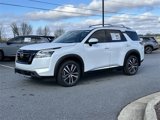 New 2025 Nissan Pathfinder Platinum image 3