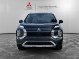 New 2025 Mitsubishi Outlander SEL image 2