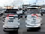 Used 2022 GMC Terrain SLT image 5