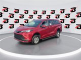 Used 2024 Toyota Sienna LE image 4