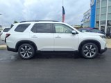 New 2025 Honda Pilot Elite image 2