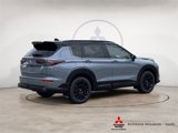 New 2025 Mitsubishi Outlander SE image 3