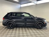Used 2023 Volkswagen Tiguan SE R-Line image 6
