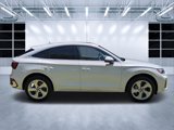 Used 2022 Audi Q5 2.0T Premium Plus w/ Premium Plus Package image 2