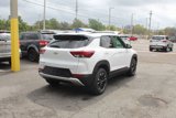 Used 2023 Chevrolet TrailBlazer LT image 3