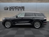 Used 2023 Lincoln Aviator AWD w/ Premium Package image 4