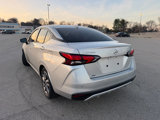 Used 2020 Nissan Versa SV image 4