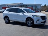 Used 2023 Buick Enclave Essence image 3