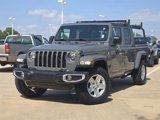 Used 2021 Jeep Gladiator Sport image 3