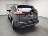 Used 2023 Ford Edge SEL image 6