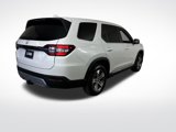 Used 2025 Honda Pilot EX-L image 5