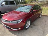 Used 2015 Chrysler 200 Limited w/ Convenience Group image 2