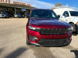 Used 2024 Jeep Grand Cherokee Altitude image 3