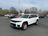 Used 2022 Jeep Grand Cherokee L Limited image 3